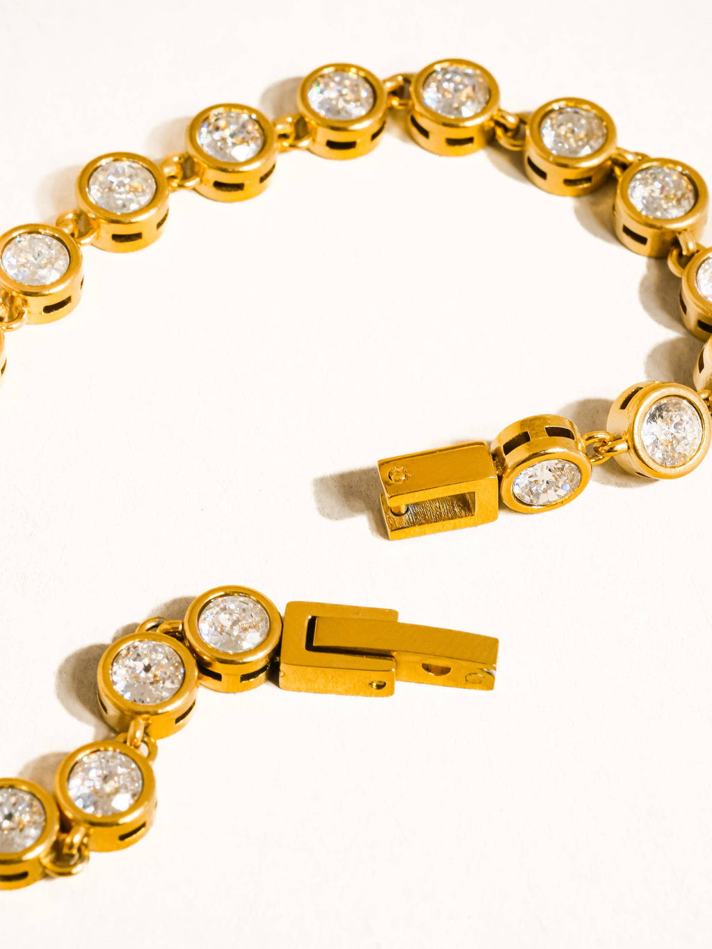 Iris Rinestone Bracelet