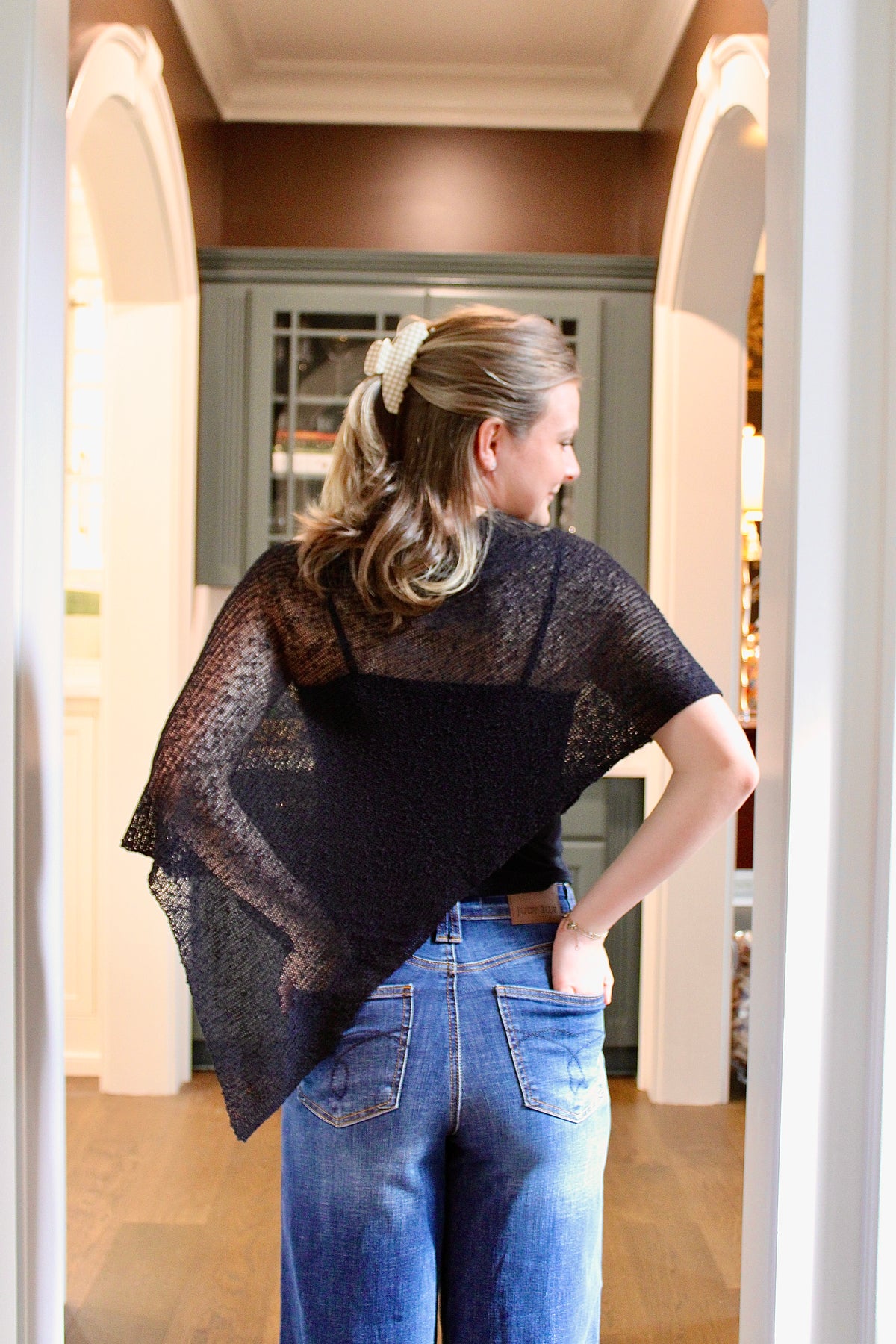 Kure Poncho: Black