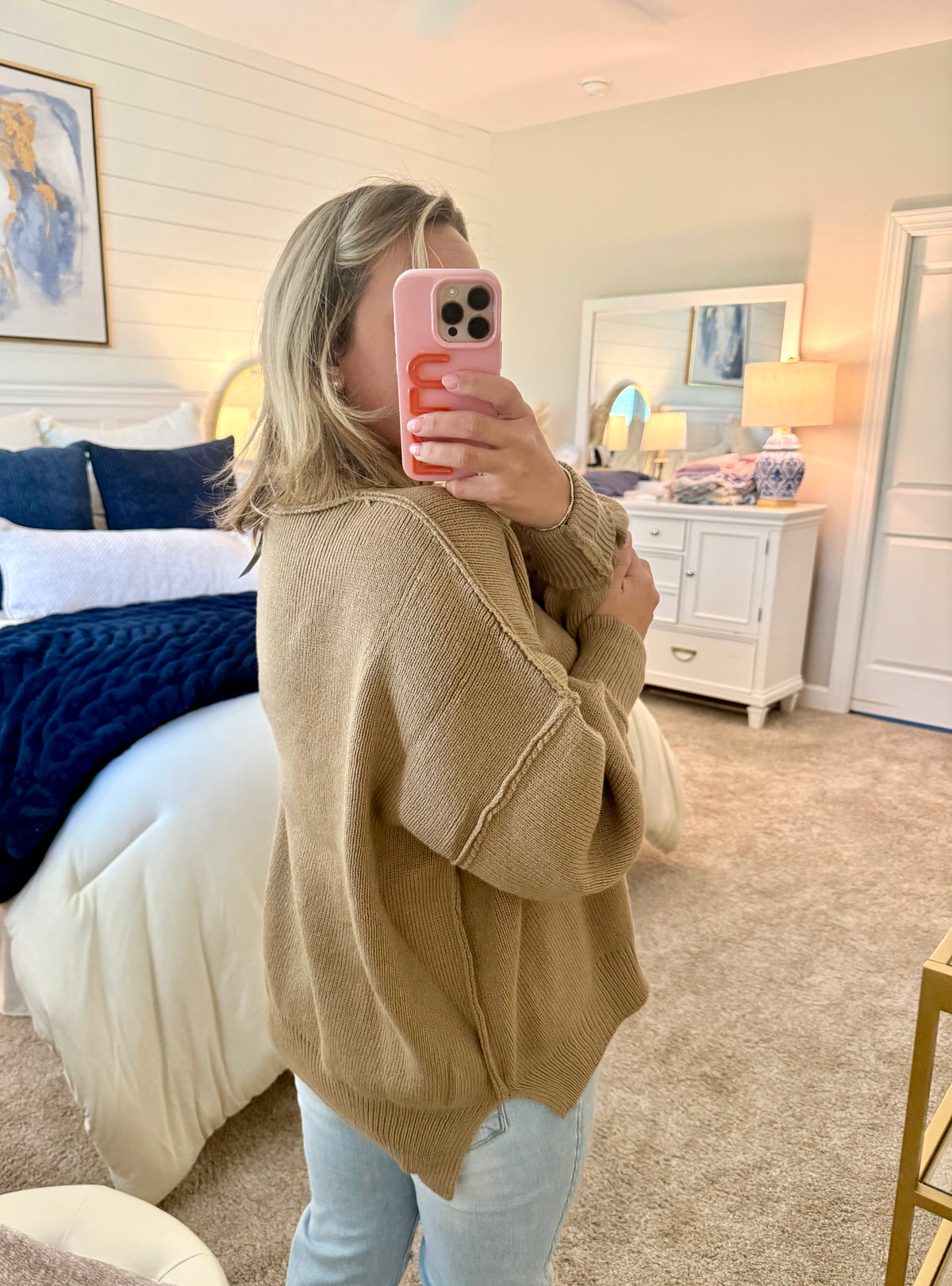 Nikki Pullover: Mocha