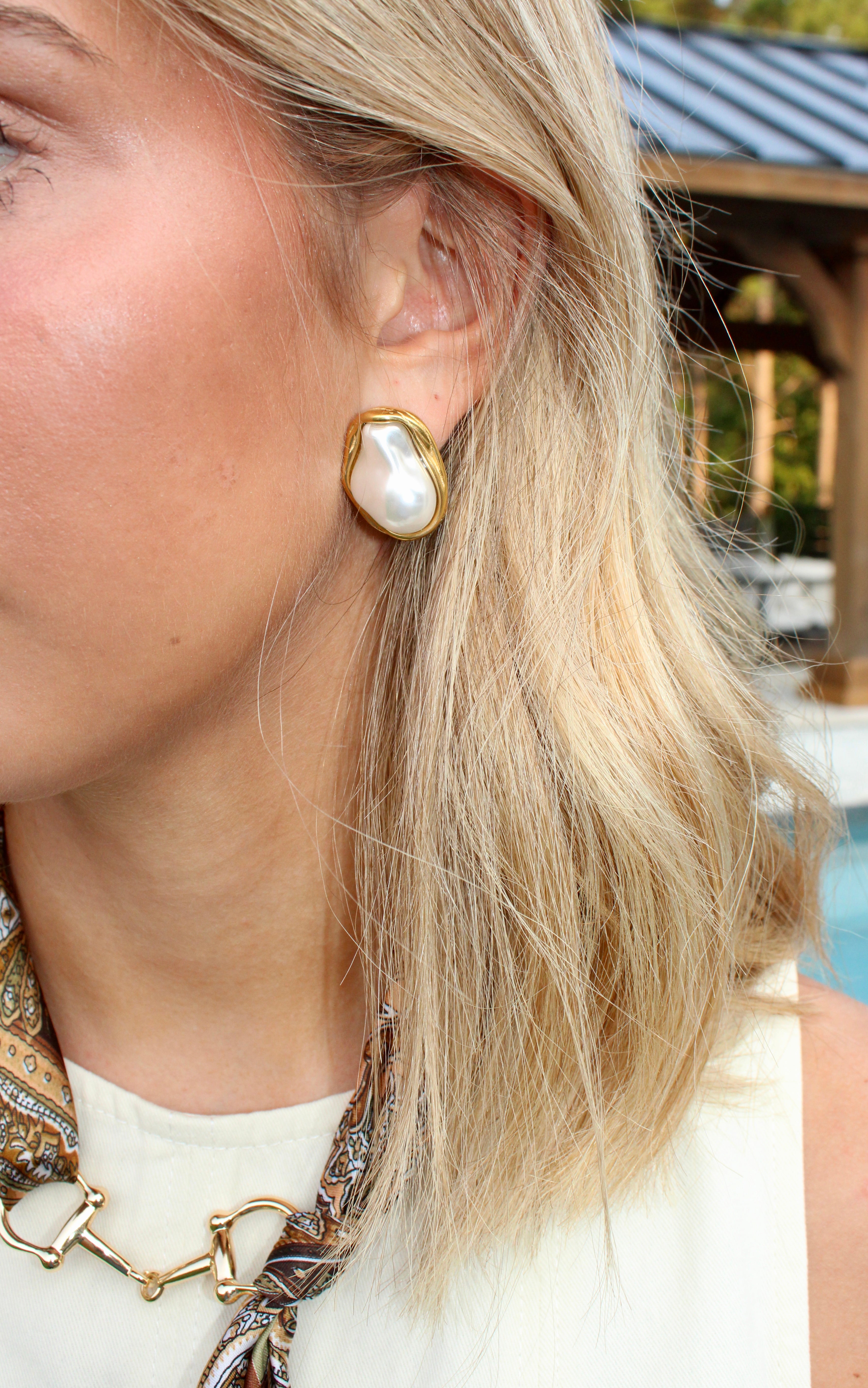 Romano Pearl Studs